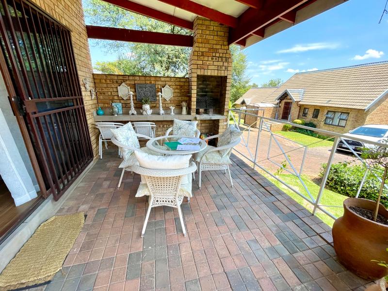 3 Bedroom Property for Sale in Noordheuwel Gauteng