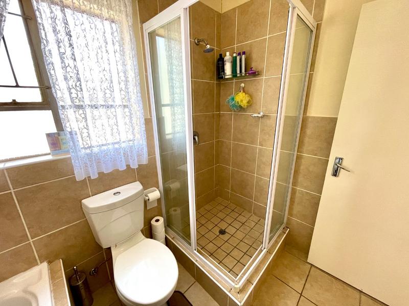 2 Bedroom Property for Sale in Sugar Bush Estate Gauteng