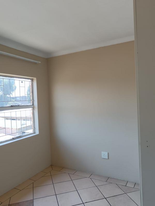 2 Bedroom Property for Sale in Krugersdorp Gauteng