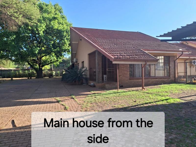 9 Bedroom Property for Sale in Andeon Gauteng