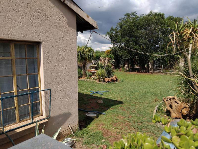 9 Bedroom Property for Sale in Andeon Gauteng