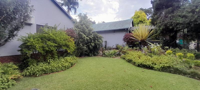 5 Bedroom Property for Sale in Florauna Gauteng