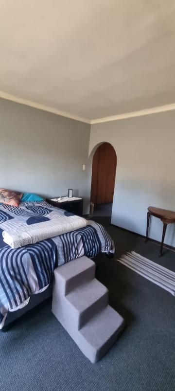 4 Bedroom Property for Sale in Sonneveld Gauteng