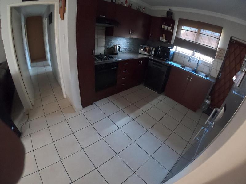 2 Bedroom Property for Sale in Sunair Park Gauteng