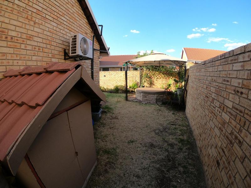 2 Bedroom Property for Sale in Sunair Park Gauteng