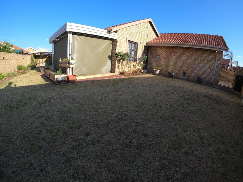 2 Bedroom Property for Sale in Sunair Park Gauteng