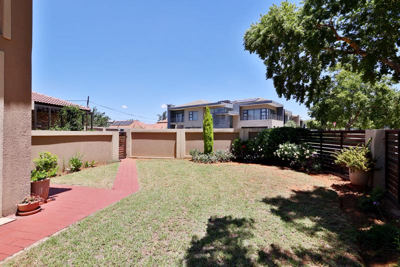 To Let 3 Bedroom Property for Rent in Parkhaven Gauteng