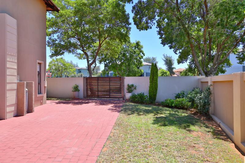 To Let 3 Bedroom Property for Rent in Parkhaven Gauteng