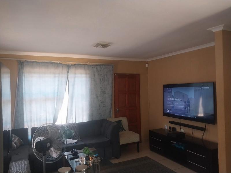 2 Bedroom Property for Sale in Crystal Park Gauteng