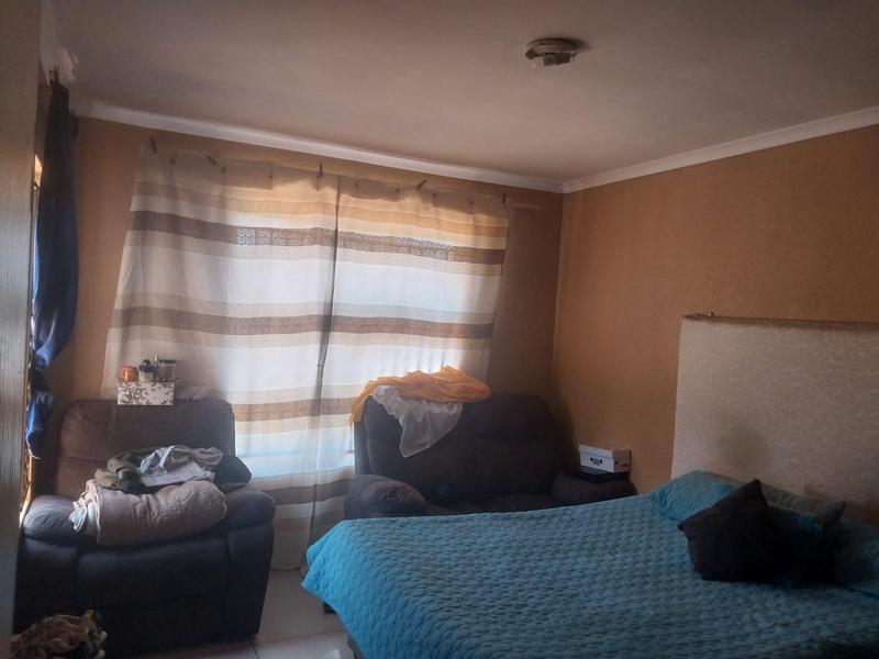 2 Bedroom Property for Sale in Crystal Park Gauteng