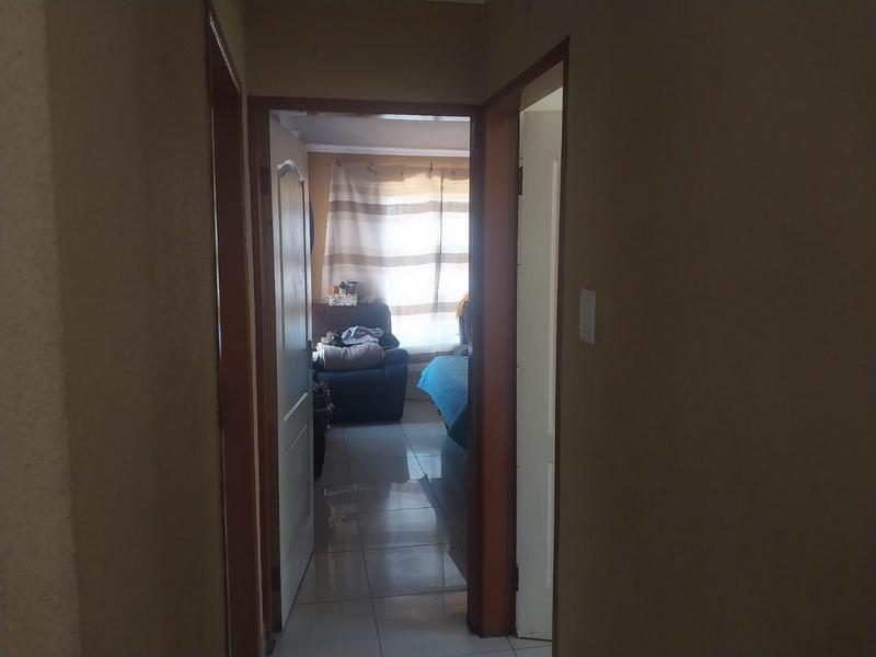 2 Bedroom Property for Sale in Crystal Park Gauteng