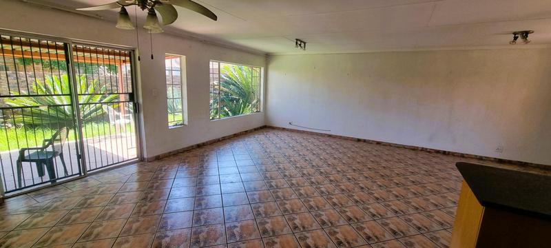 3 Bedroom Property for Sale in Amberfield Gauteng