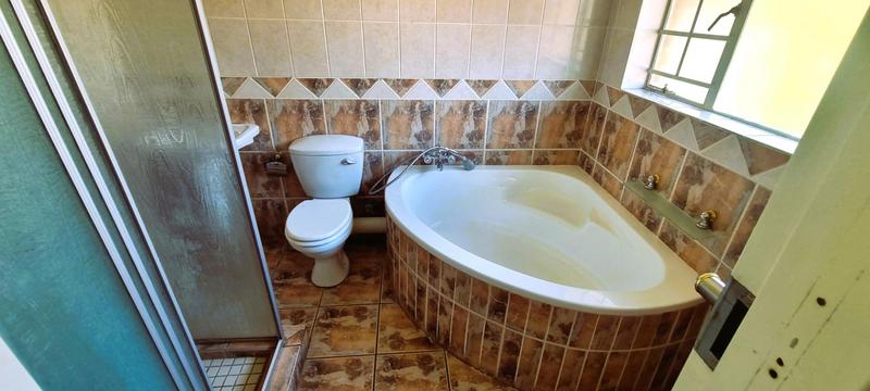 3 Bedroom Property for Sale in Amberfield Gauteng