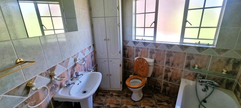 3 Bedroom Property for Sale in Amberfield Gauteng