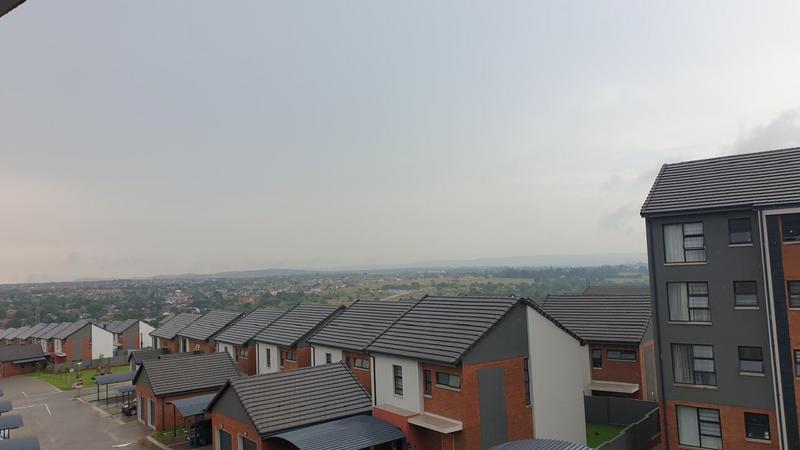 2 Bedroom Property for Sale in Amberfield Gauteng