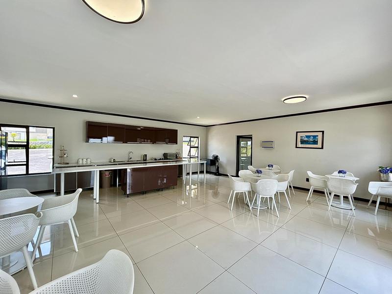 1 Bedroom Property for Sale in Blue Hills Gauteng