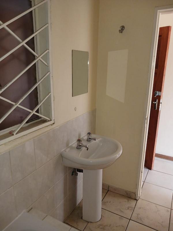 2 Bedroom Property for Sale in Greenhills Ext 3 Gauteng