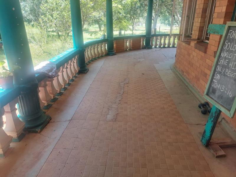 0 Bedroom Property for Sale in Hekpoort Gauteng