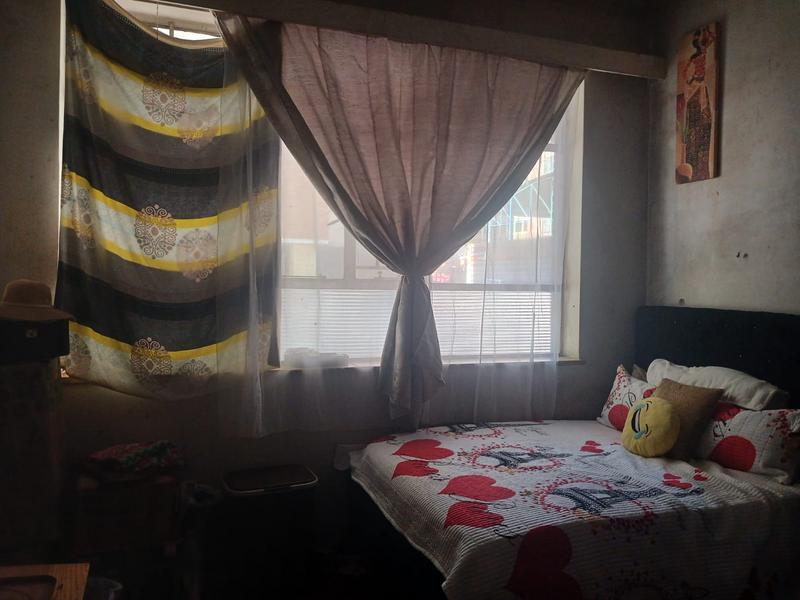 2 Bedroom Property for Sale in Johannesburg Gauteng