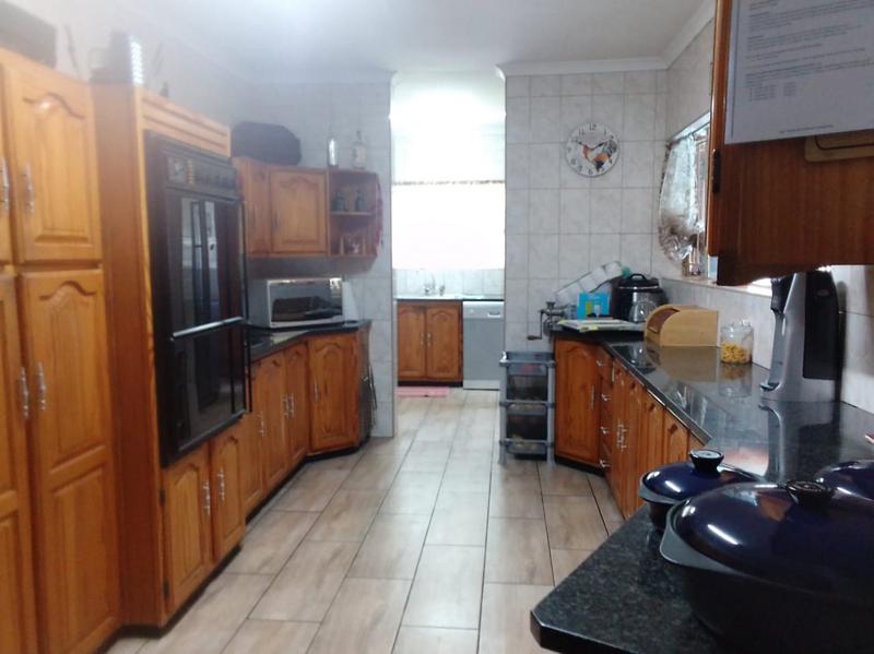 4 Bedroom Property for Sale in Vanderbijlpark Sw 2 Gauteng