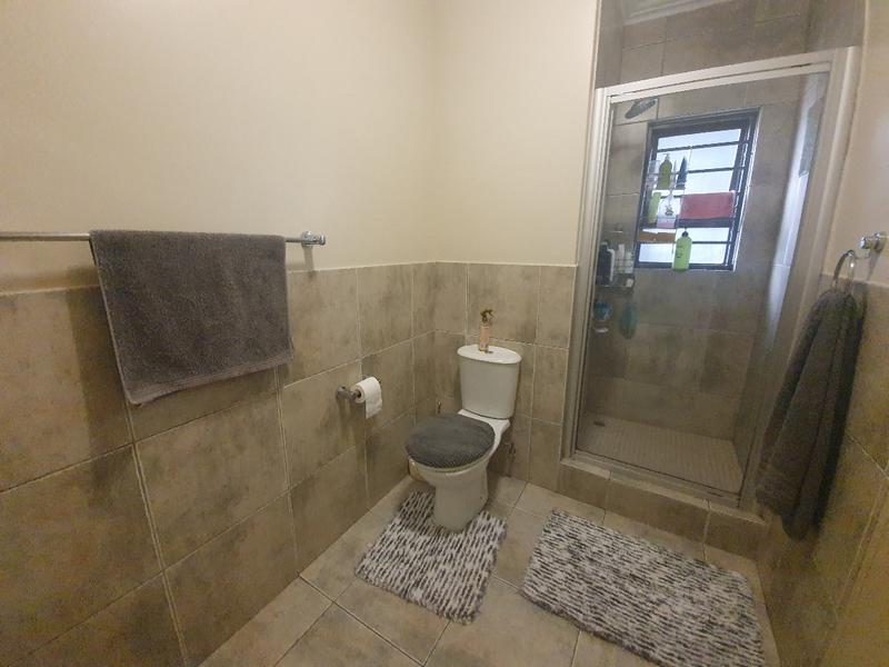 To Let 2 Bedroom Property for Rent in Rivonia Gauteng