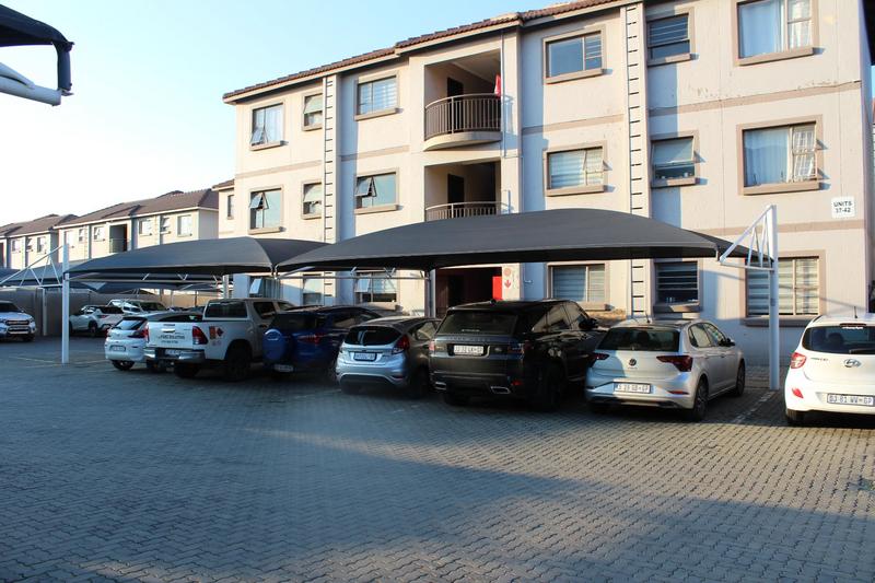 To Let 2 Bedroom Property for Rent in Bardene Gauteng