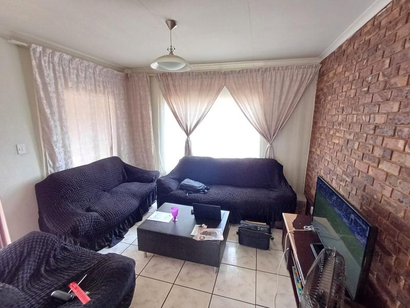 3 Bedroom Property for Sale in Theresa Park Gauteng