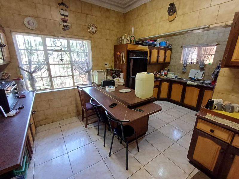 4 Bedroom Property for Sale in Pretoria Gardens Gauteng