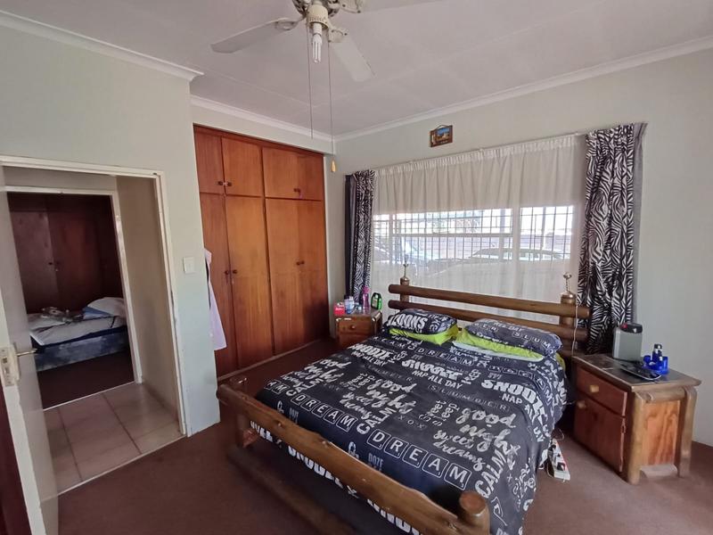 4 Bedroom Property for Sale in Pretoria Gardens Gauteng