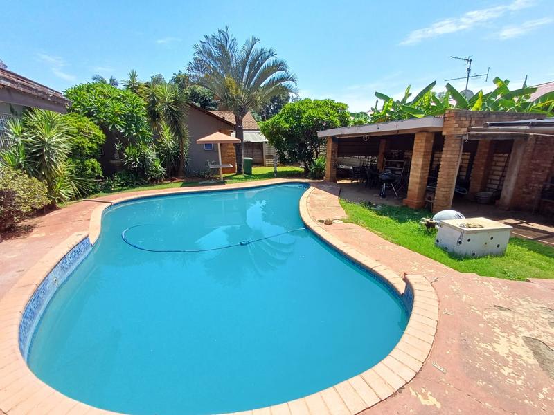 4 Bedroom Property for Sale in Pretoria Gardens Gauteng