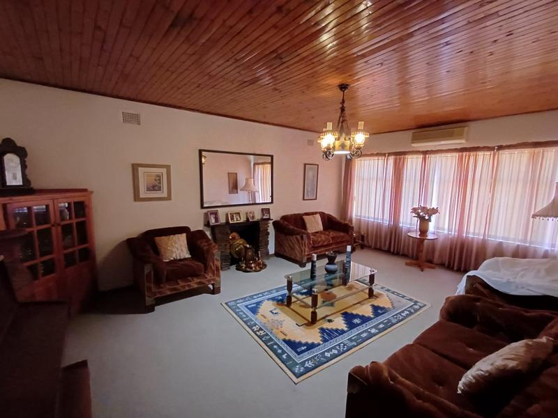 3 Bedroom Property for Sale in Tileba Gauteng