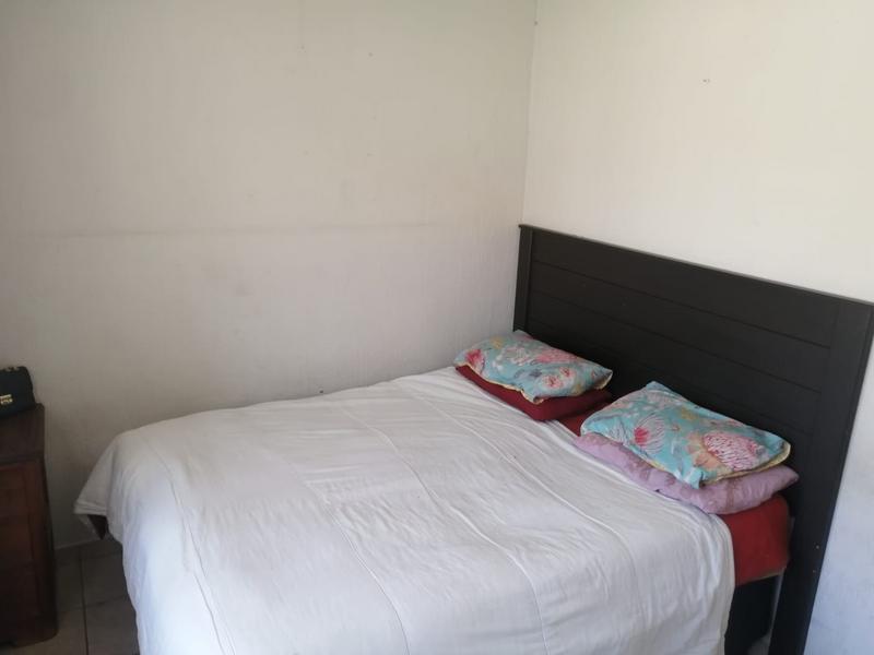 To Let 3 Bedroom Property for Rent in Vorna Valley Gauteng