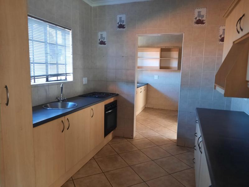 To Let 4 Bedroom Property for Rent in Vanderbijlpark SE Gauteng