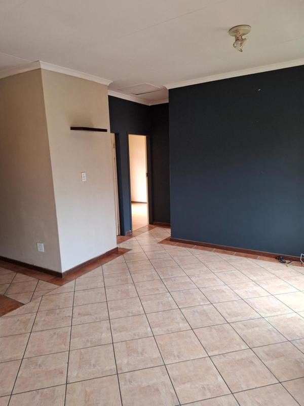 To Let 2 Bedroom Property for Rent in Olympus Gauteng