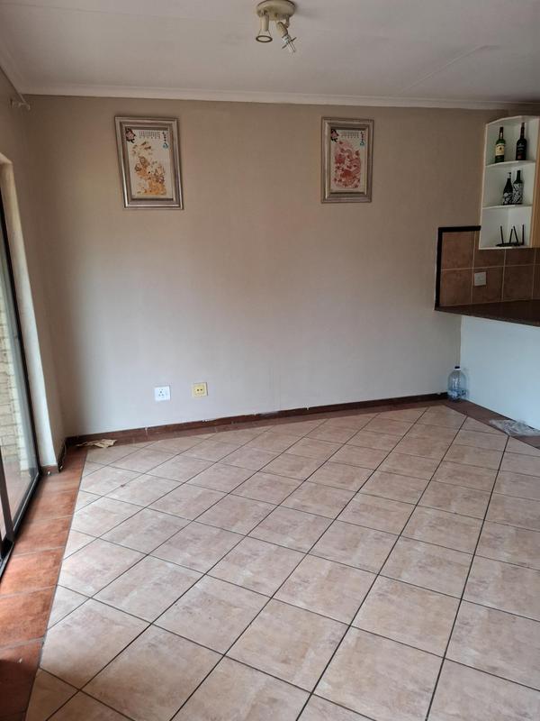 To Let 2 Bedroom Property for Rent in Olympus Gauteng