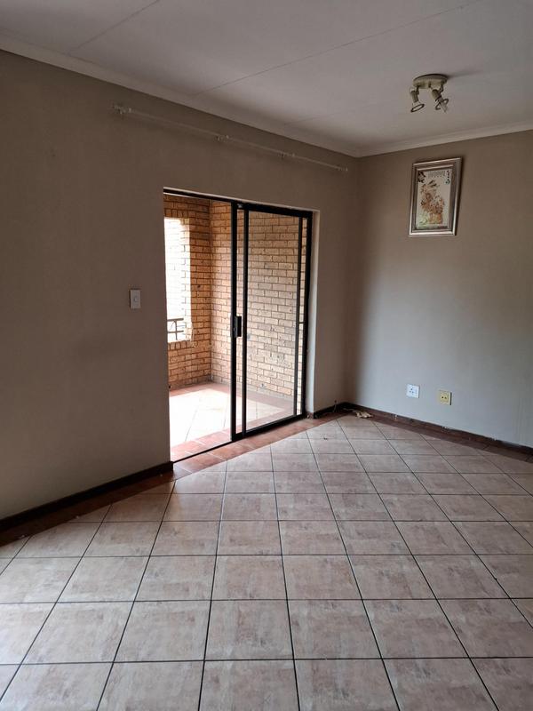 To Let 2 Bedroom Property for Rent in Olympus Gauteng