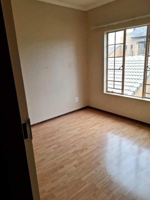 To Let 2 Bedroom Property for Rent in Olympus Gauteng