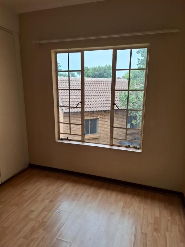 To Let 2 Bedroom Property for Rent in Olympus Gauteng