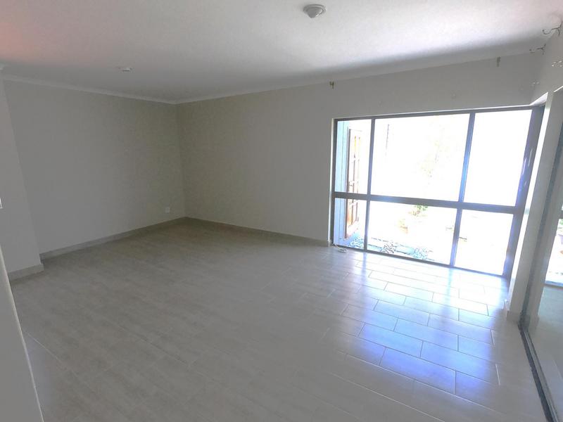 To Let 3 Bedroom Property for Rent in Parkmore Gauteng