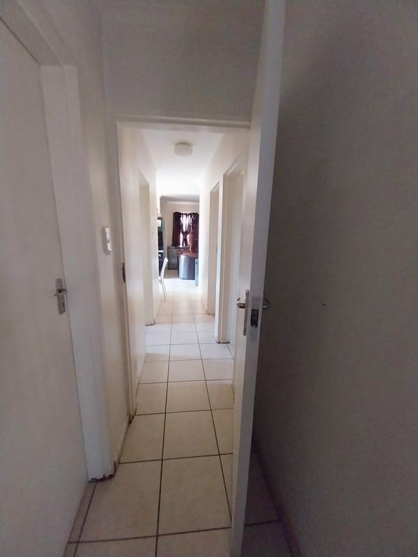 To Let 3 Bedroom Property for Rent in Devland Gauteng