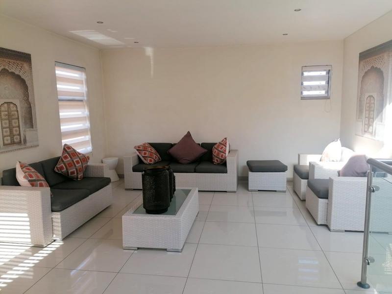 To Let 4 Bedroom Property for Rent in Dhlamini Gauteng