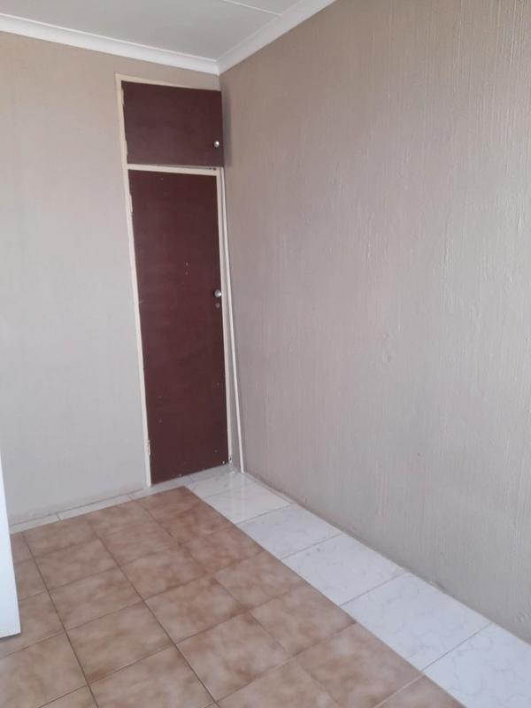 To Let 4 Bedroom Property for Rent in Witpoortjie Gauteng