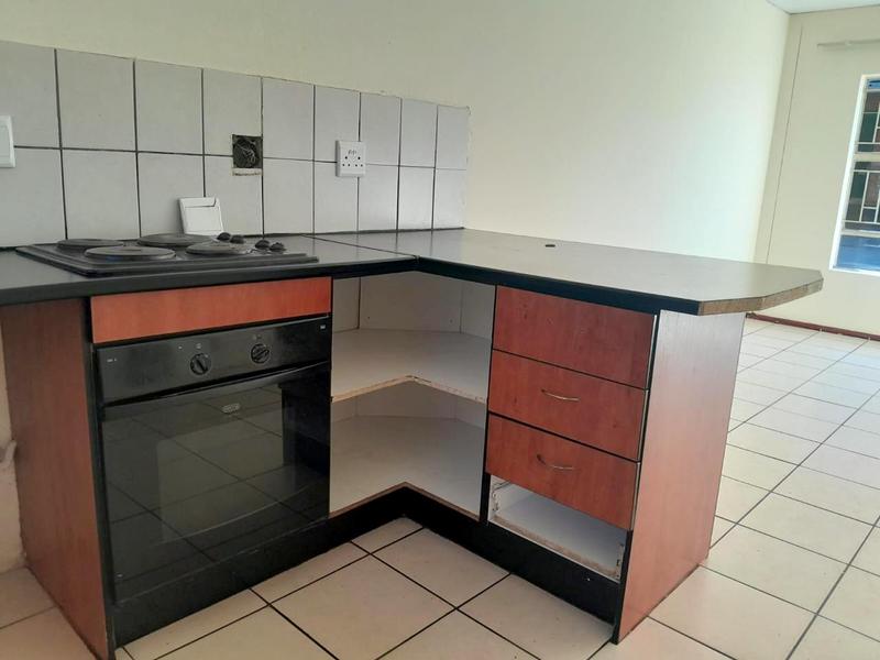 2 Bedroom Property for Sale in Florida Gauteng