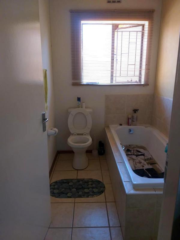 3 Bedroom Property for Sale in Protea Glen Gauteng