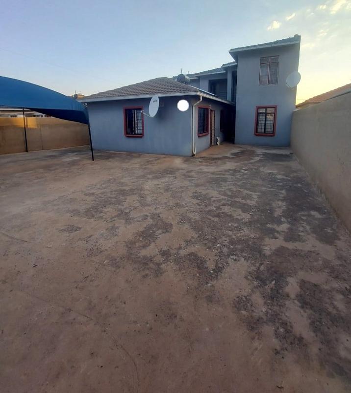 2 Bedroom Property for Sale in Protea Glen Gauteng