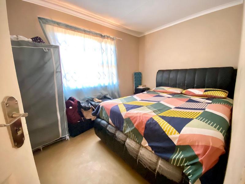 2 Bedroom Property for Sale in Toekomsrus Gauteng