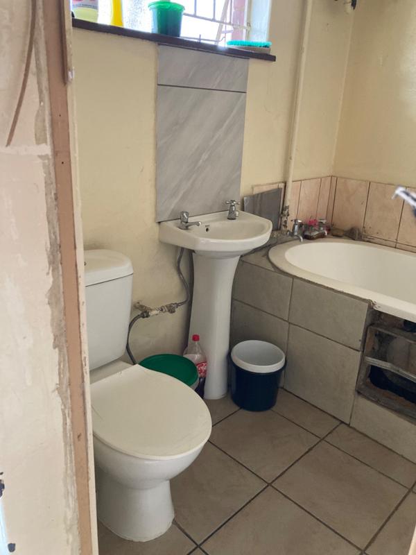 1 Bedroom Property for Sale in Pretoria West Gauteng