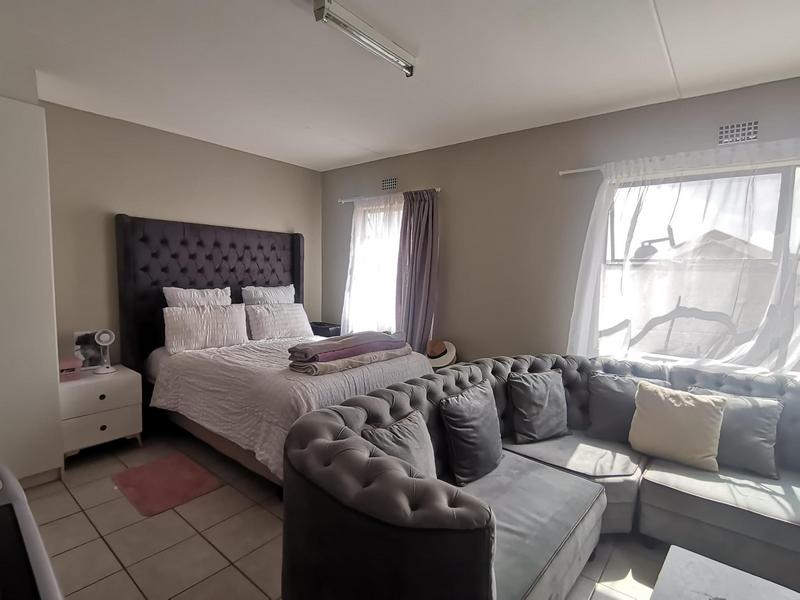 To Let 0 Bedroom Property for Rent in Sky City Gauteng