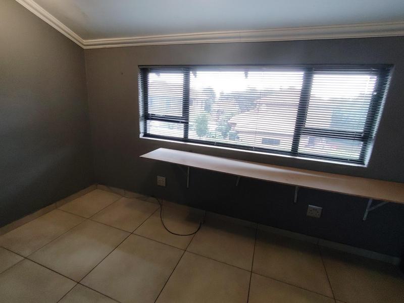 4 Bedroom Property for Sale in Pierre Van Ryneveld Gauteng