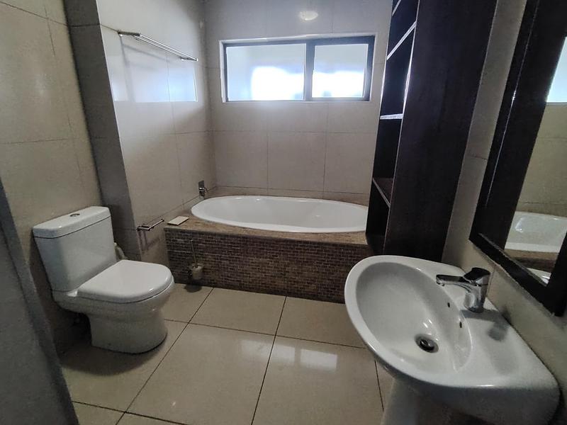 4 Bedroom Property for Sale in Pierre Van Ryneveld Gauteng